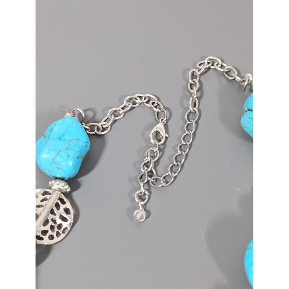 Southwestern Boho Faux Turquoise Glass Hammered Statement Necklace 22" - Picture 7 of 10